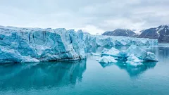 Greenland’s Ice Sheet Under Threat: New Study on Ice Loss